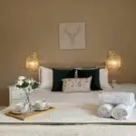 Camphor Geometric Brass Wall Sconce with Water-Ripple Glass – Modern Luxury Lighting - Image 11