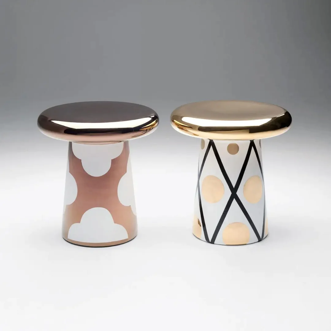 Round End Table (Pair) - Image 5