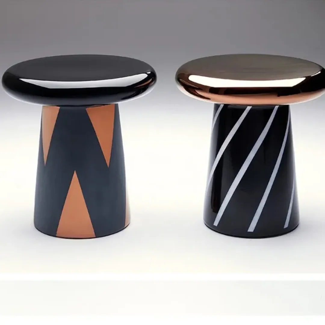 Round End Table (Pair) - Image 1