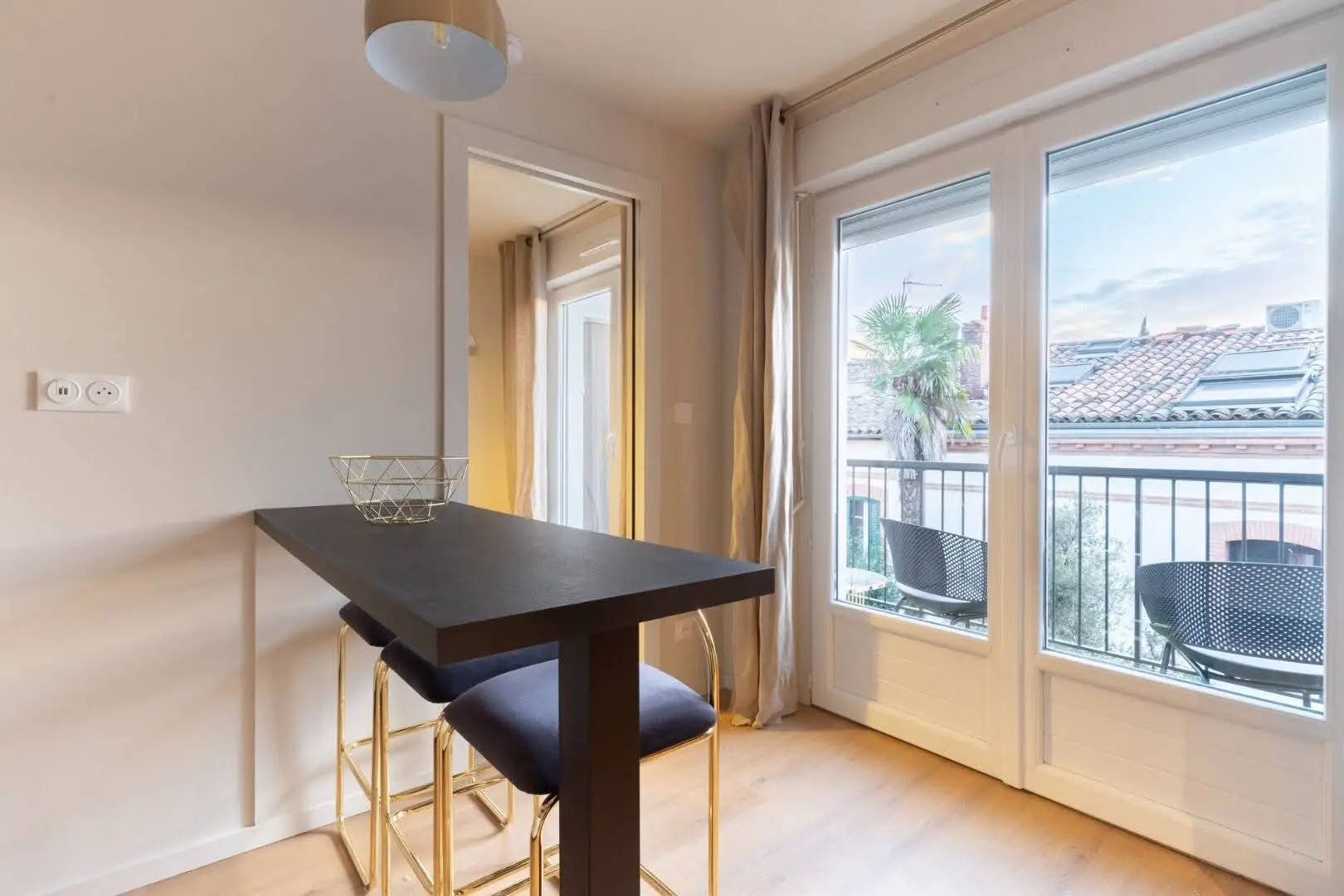 Interior design of a mansion in New York 15