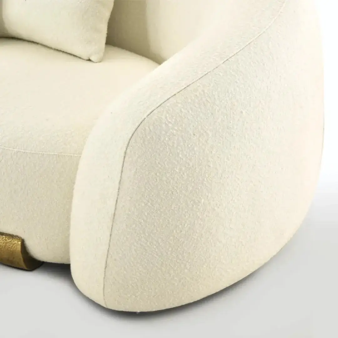 Talbot Lobby Hotel Curved 5-Seater Luxury Sofa - Off-White with Gold Accents - Image 3